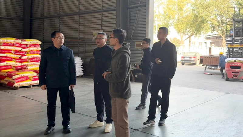 省發改委、省供銷社領導赴惠多利檢查指導化肥儲備工作